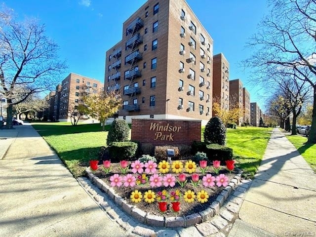 73-03 Bell Boulevard - Photo 14