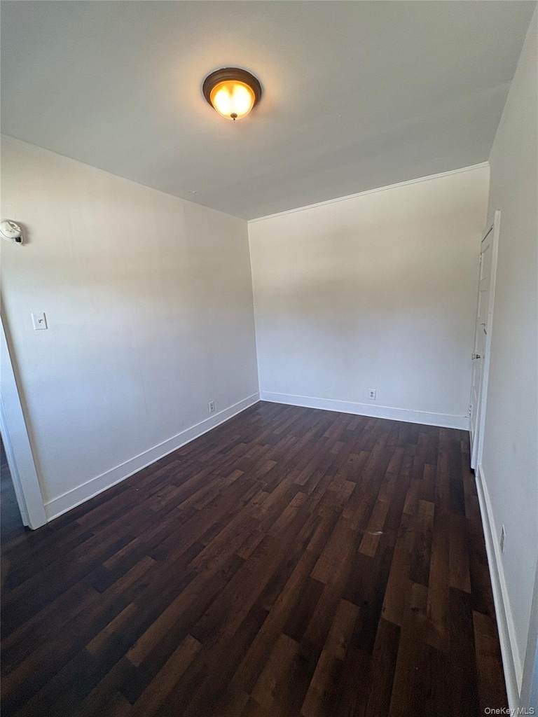 42 Pleasant Place - Photo 8