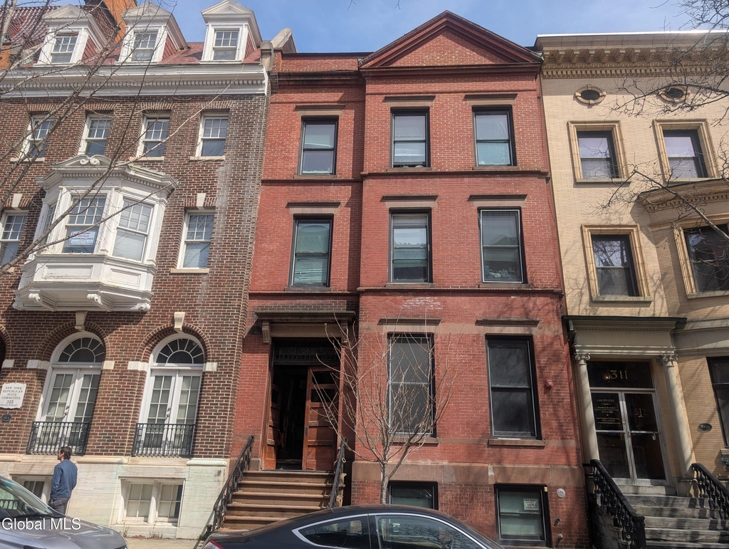 313 State Street - Photo 0
