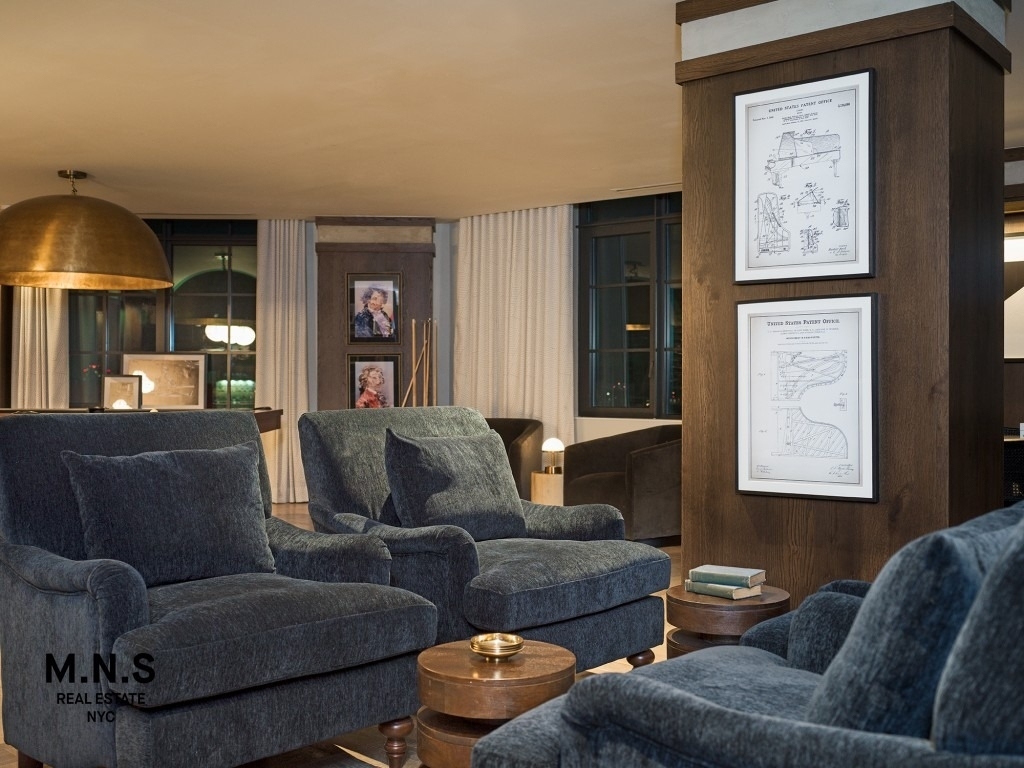 36-20 Steinway Street - Photo 9