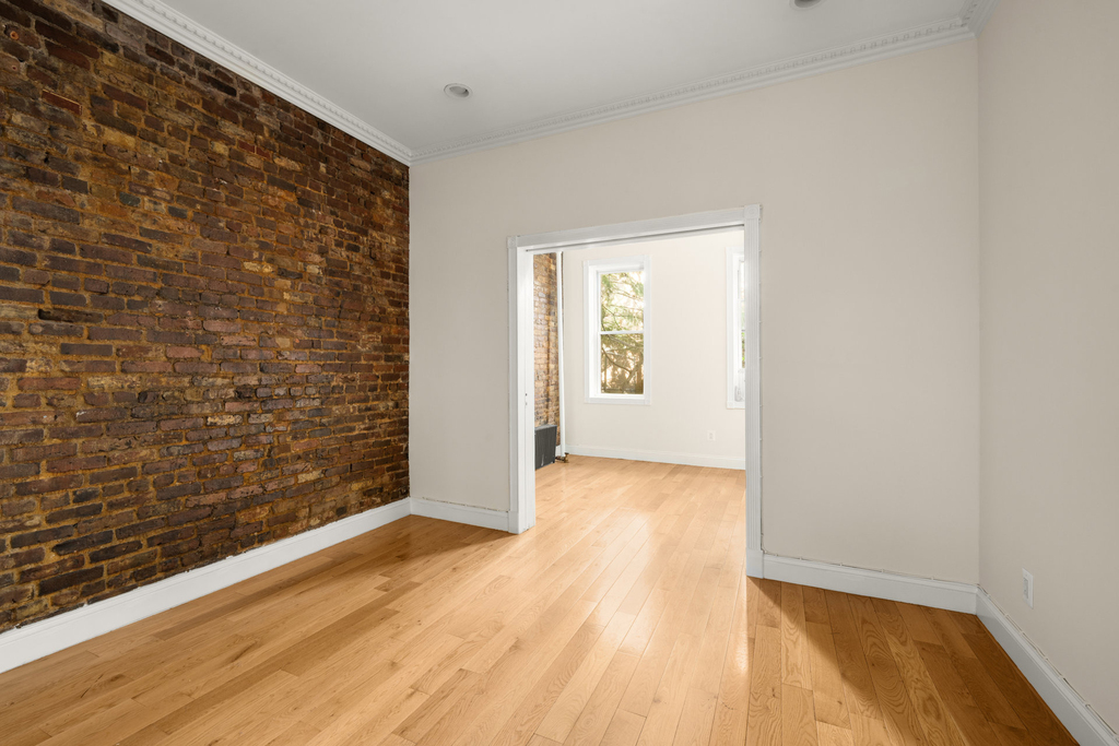 245 Mulberry Street - Photo 0