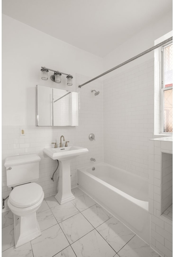245 Mulberry Street - Photo 5