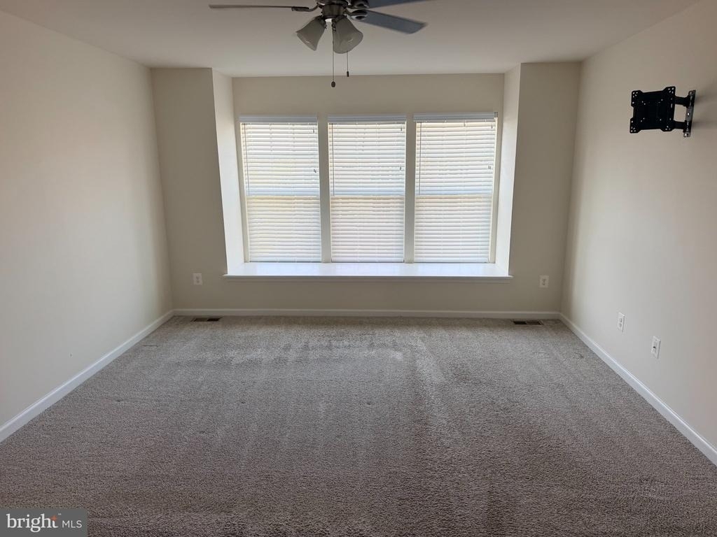 438 Boxelder Drive - Photo 7