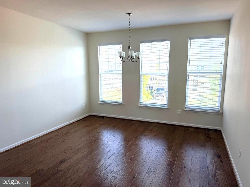 438 Boxelder Drive - Photo 5