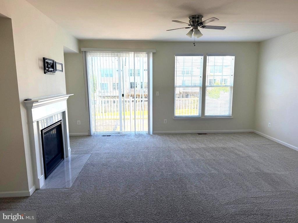 438 Boxelder Drive - Photo 2