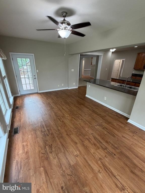 10410 Silver Creek Court - Photo 15