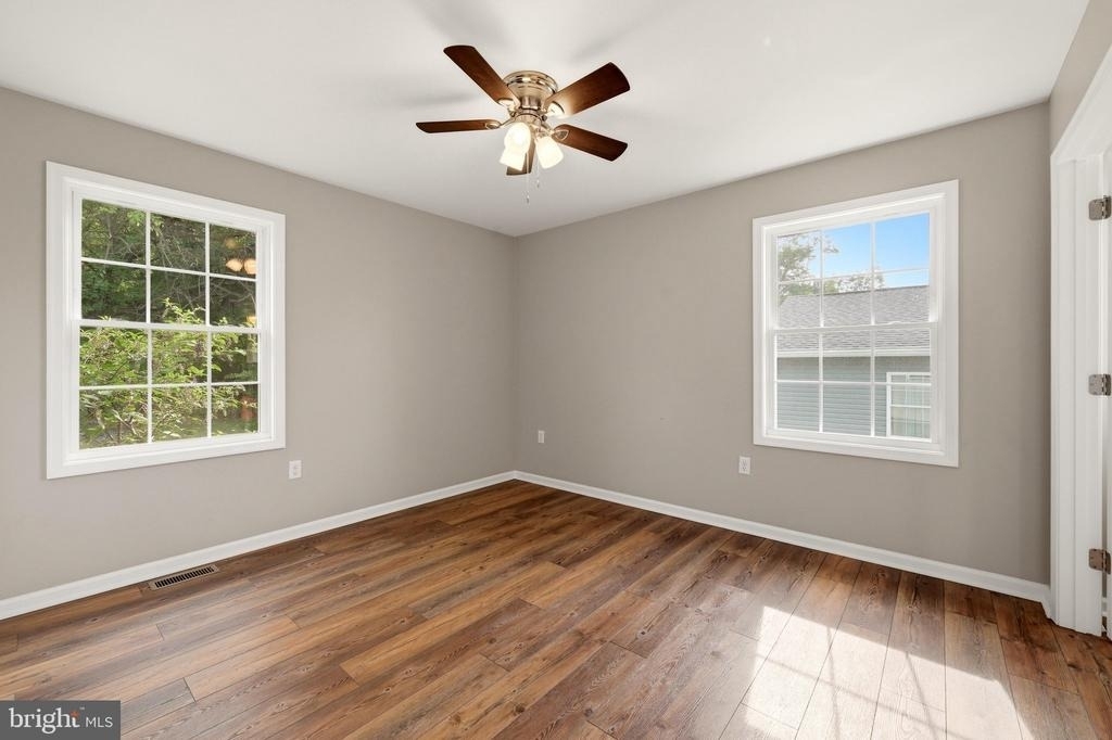 640 Jenkins - Photo 17