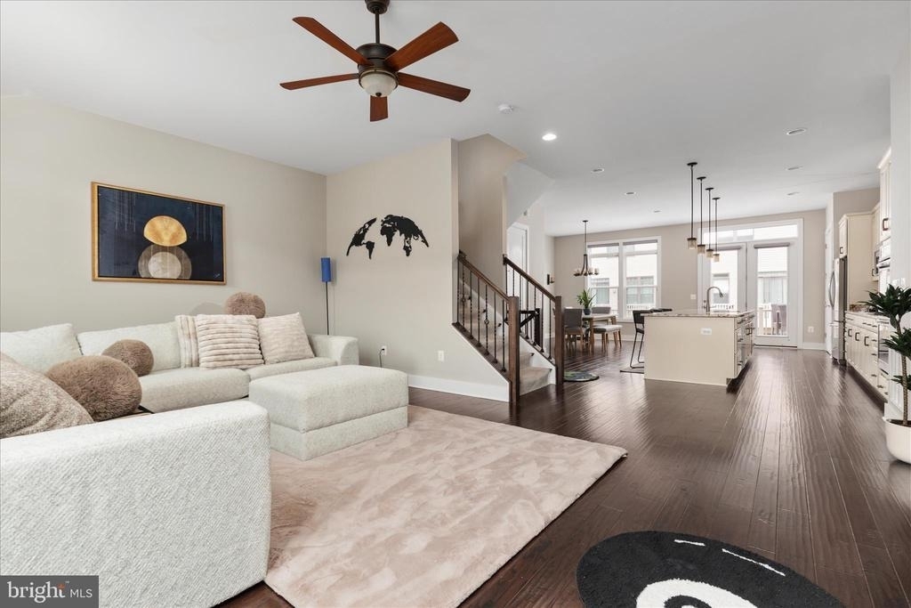 44735 Medway Terrace - Photo 3