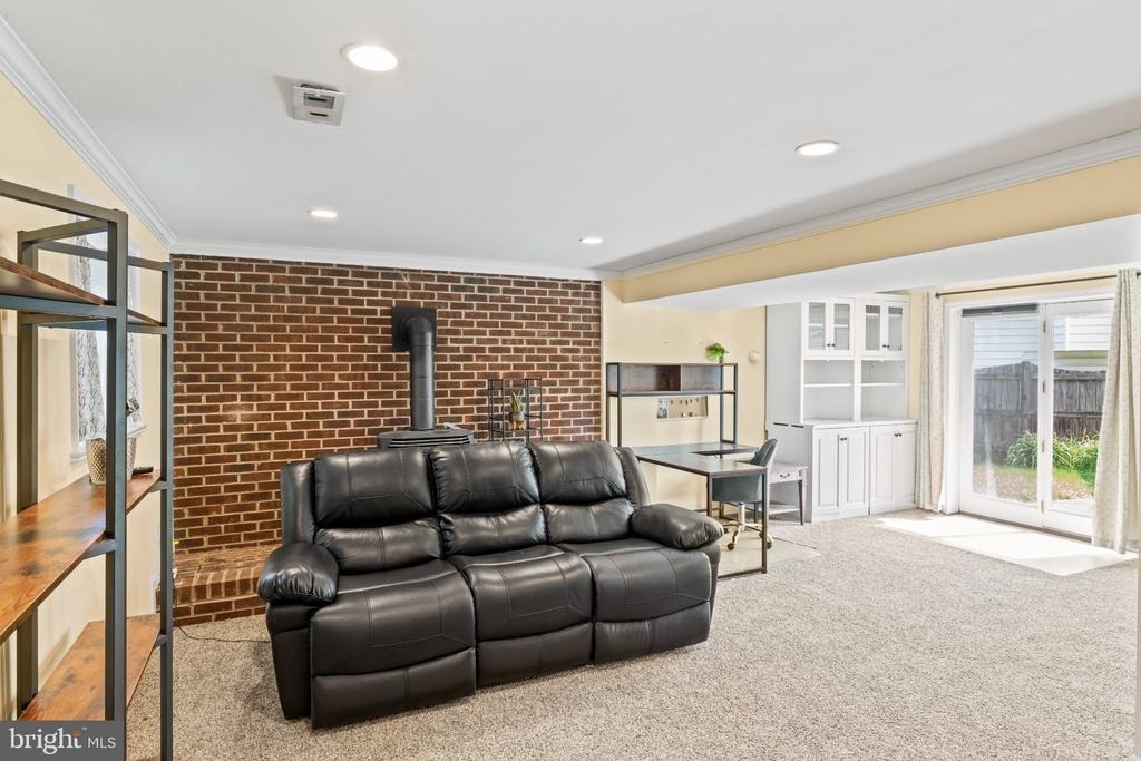 101 Williamsburg Road - Photo 31