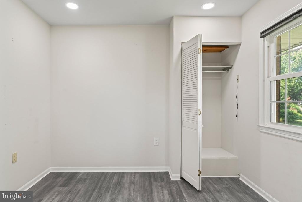 101 Williamsburg Road - Photo 26