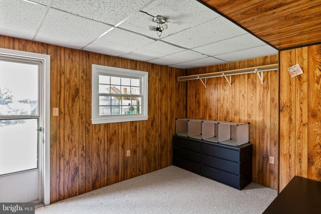 101 Williamsburg Road - Photo 35