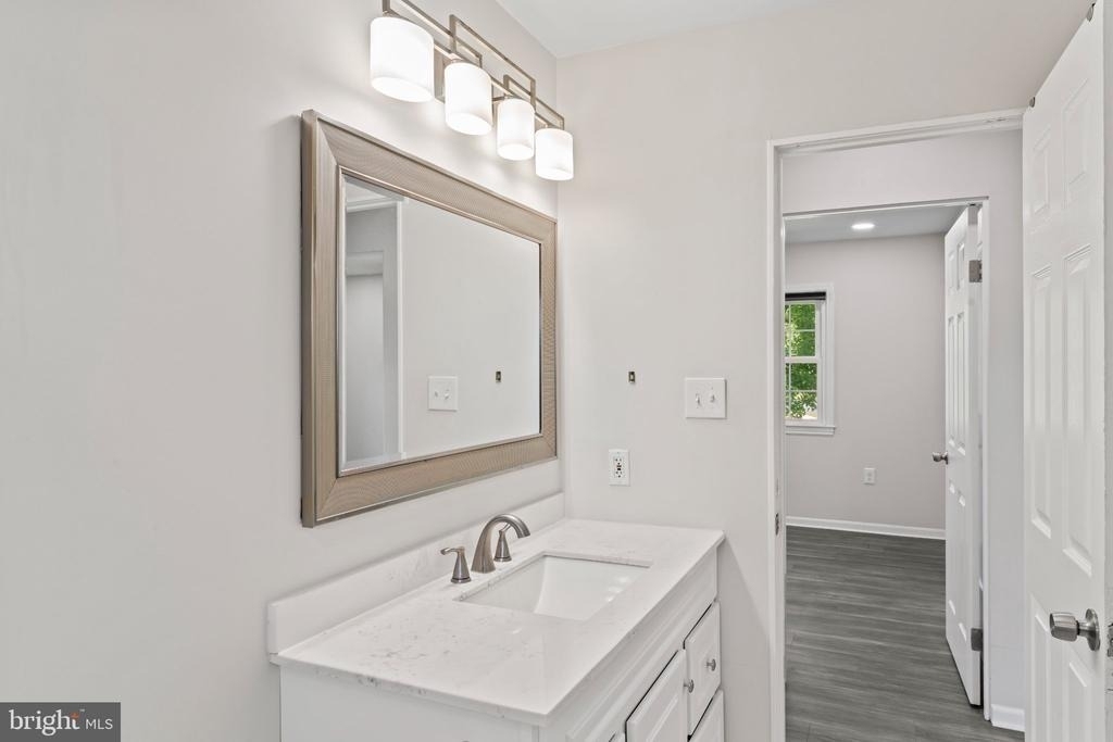 101 Williamsburg Road - Photo 16