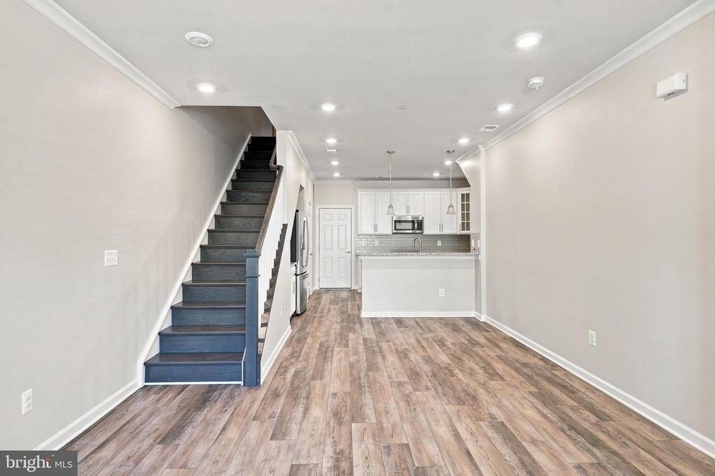 20704 Wood Quay Drive - Photo 2