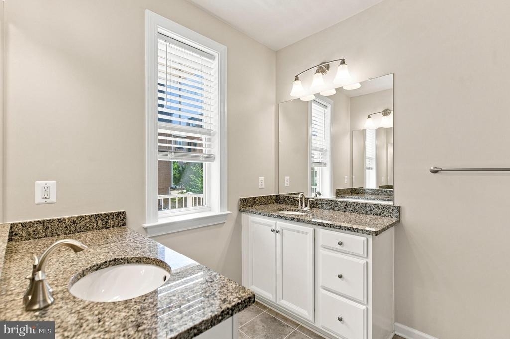 20704 Wood Quay Drive - Photo 15