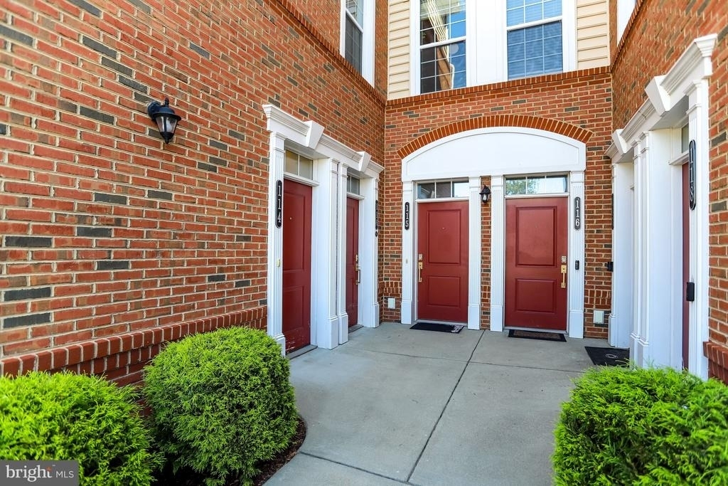 23230 Milltown Knoll Square - Photo 1