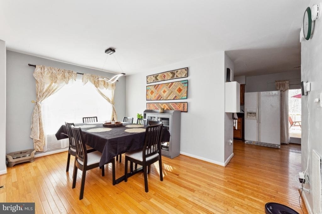 8308 Southern Oaks Court - Photo 10
