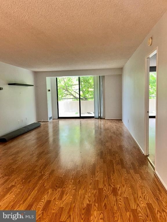 1800 Old Meadow Road - Photo 10