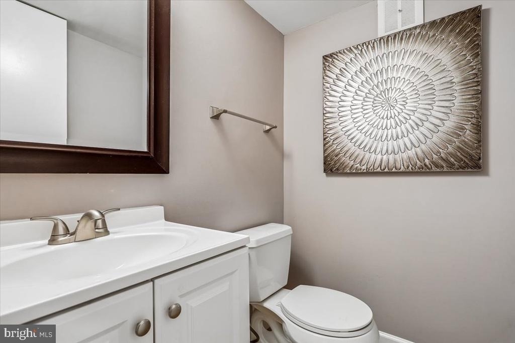 1851 Wainwright Drive - Photo 29