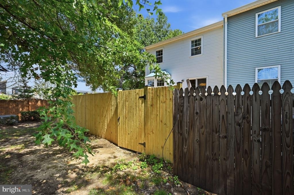6991 Adonis Court - Photo 36