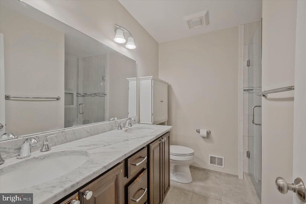 7177 Lake Cove Drive - Photo 27