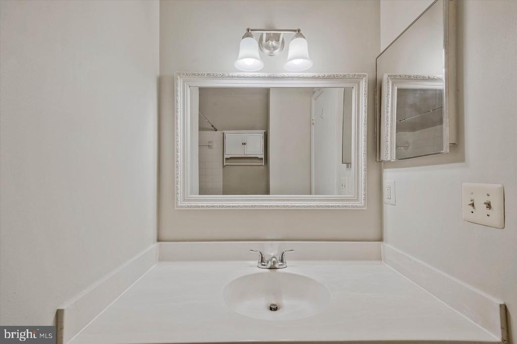 7177 Lake Cove Drive - Photo 22