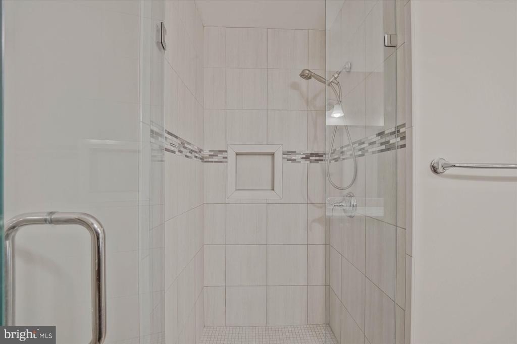 7177 Lake Cove Drive - Photo 28