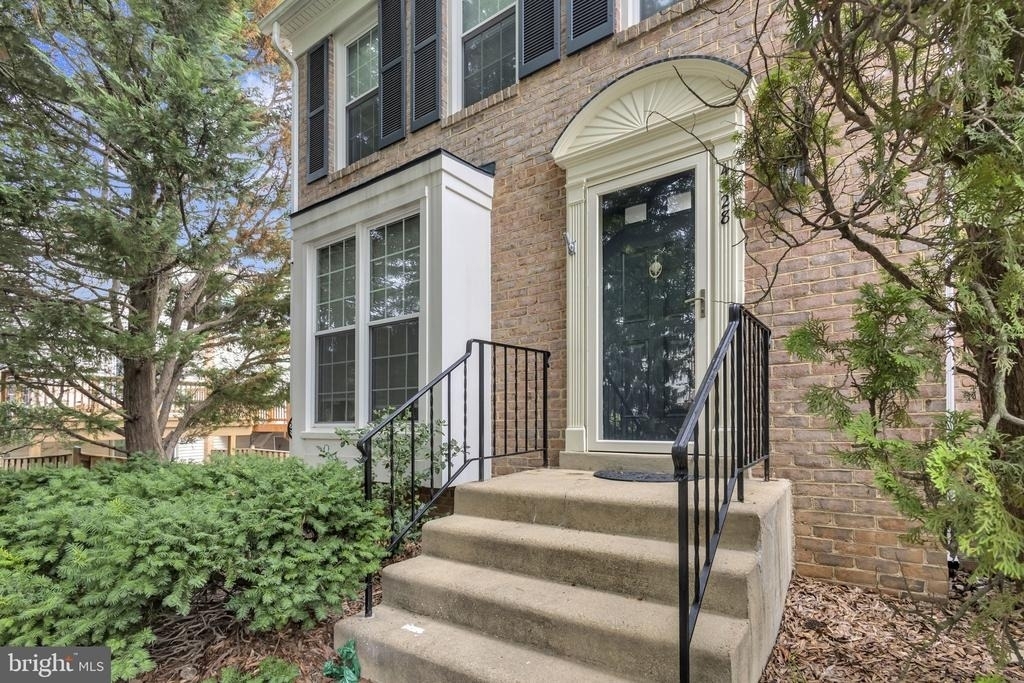4328 Gypsy Court - Photo 0