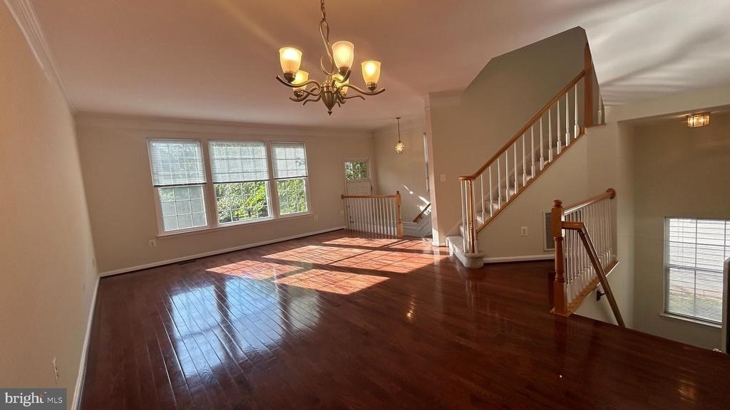 13906 Gothic Drive - Photo 3
