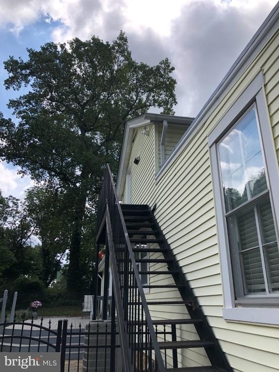 185 Main Street - Photo 33