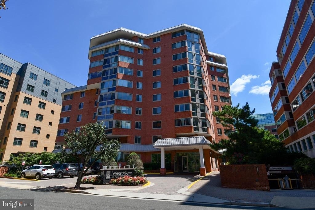 1001 N Vermont Street - Photo 1