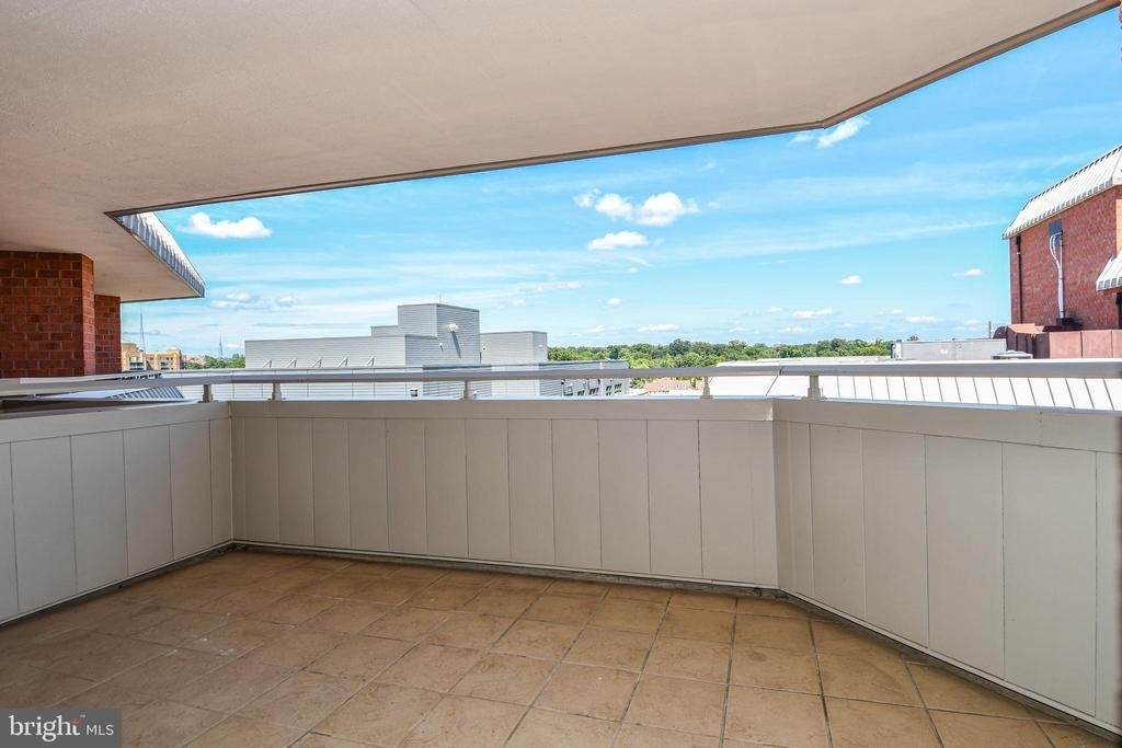 1001 N Vermont Street - Photo 10