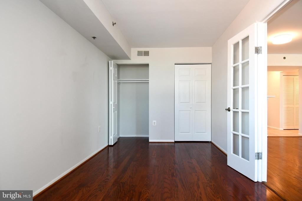 1001 N Vermont Street - Photo 23