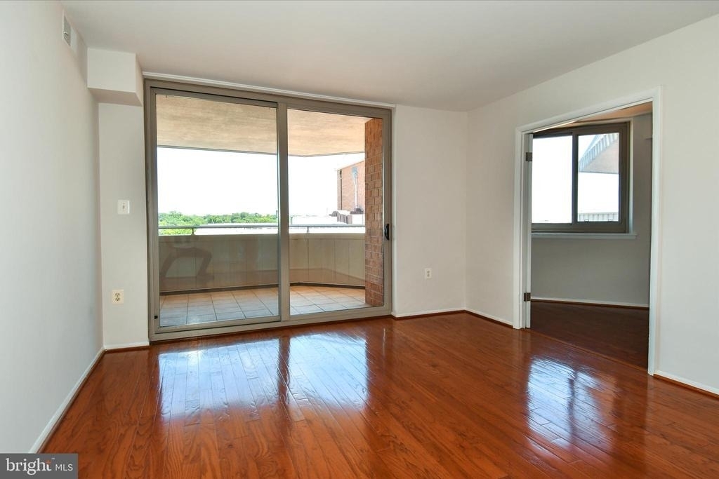 1001 N Vermont Street - Photo 8