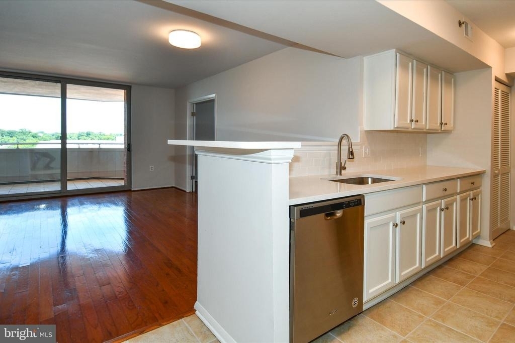 1001 N Vermont Street - Photo 14