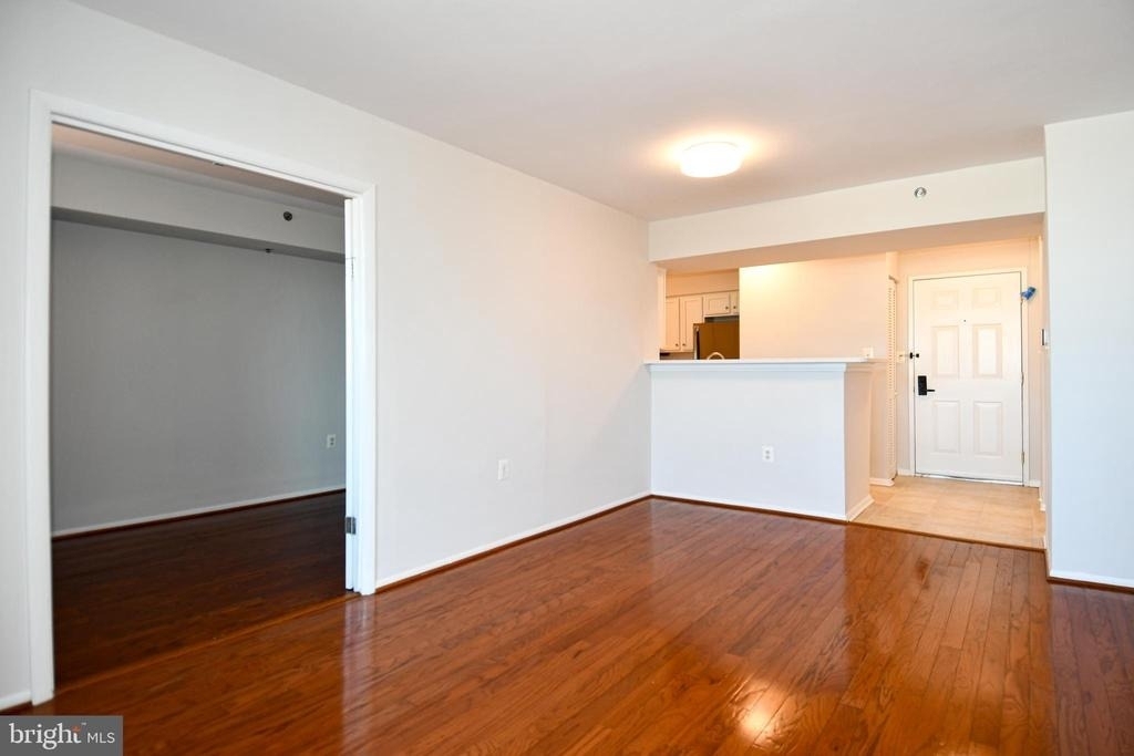 1001 N Vermont Street - Photo 9
