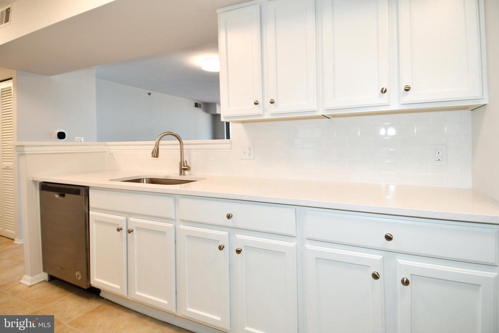 1001 N Vermont Street - Photo 18