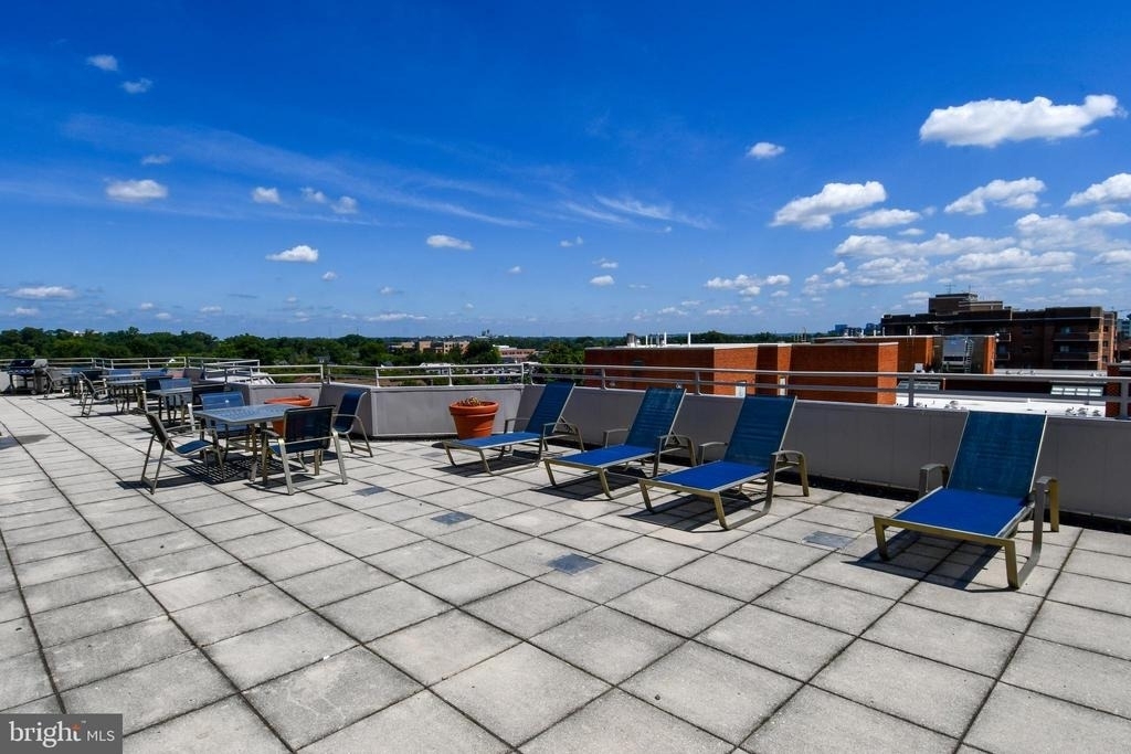 1001 N Vermont Street - Photo 30