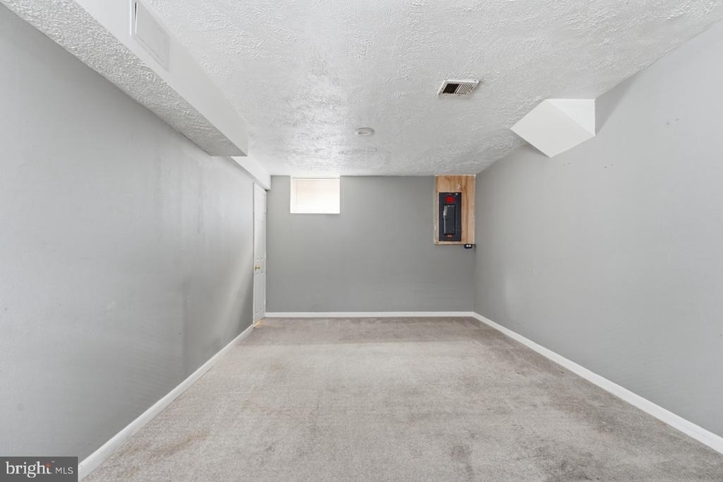 5616 8th Street N - Photo 39