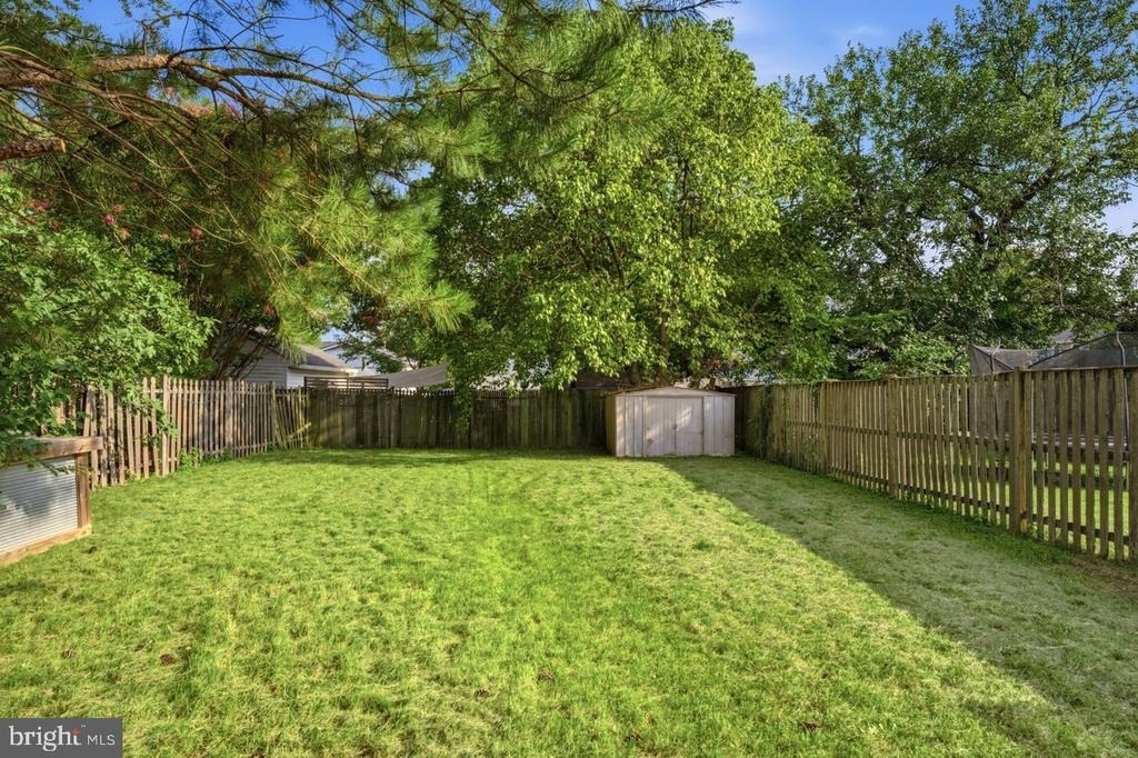 5616 8th Street N - Photo 33