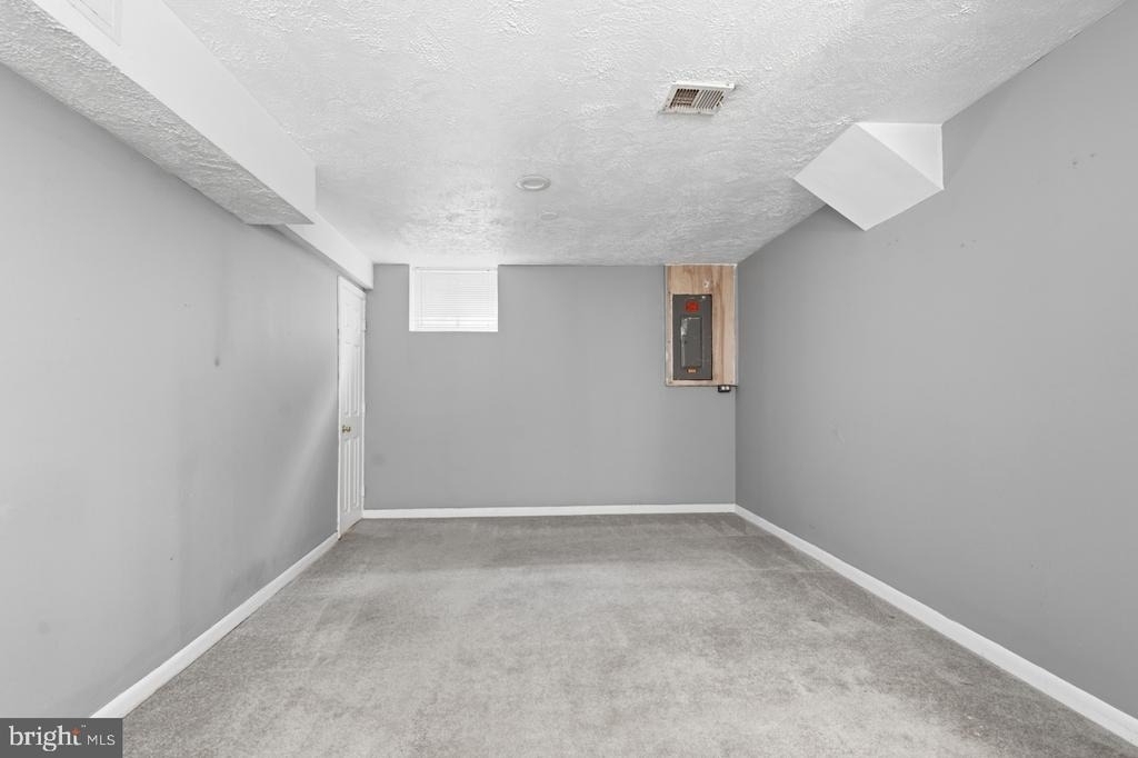 5616 8th Street N - Photo 37