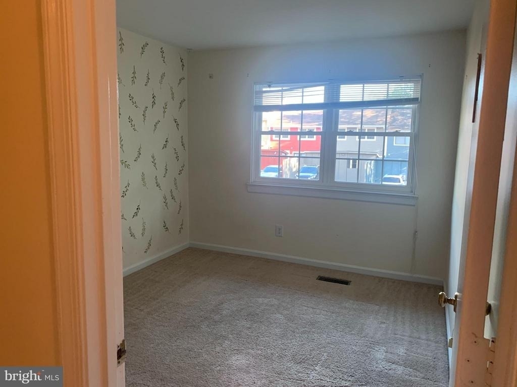 133 Woodlake Drive - Photo 16