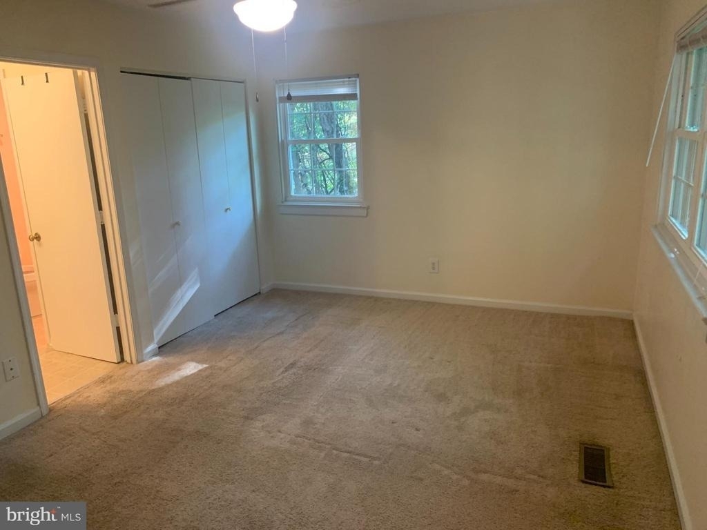 133 Woodlake Drive - Photo 12