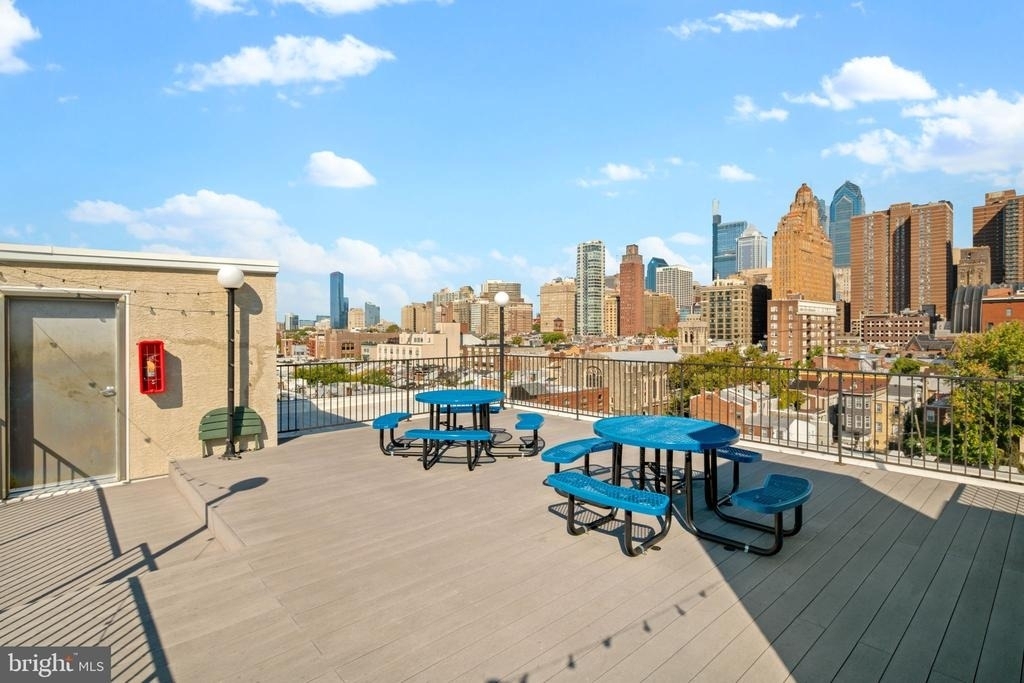 1430 South Street - Photo 19