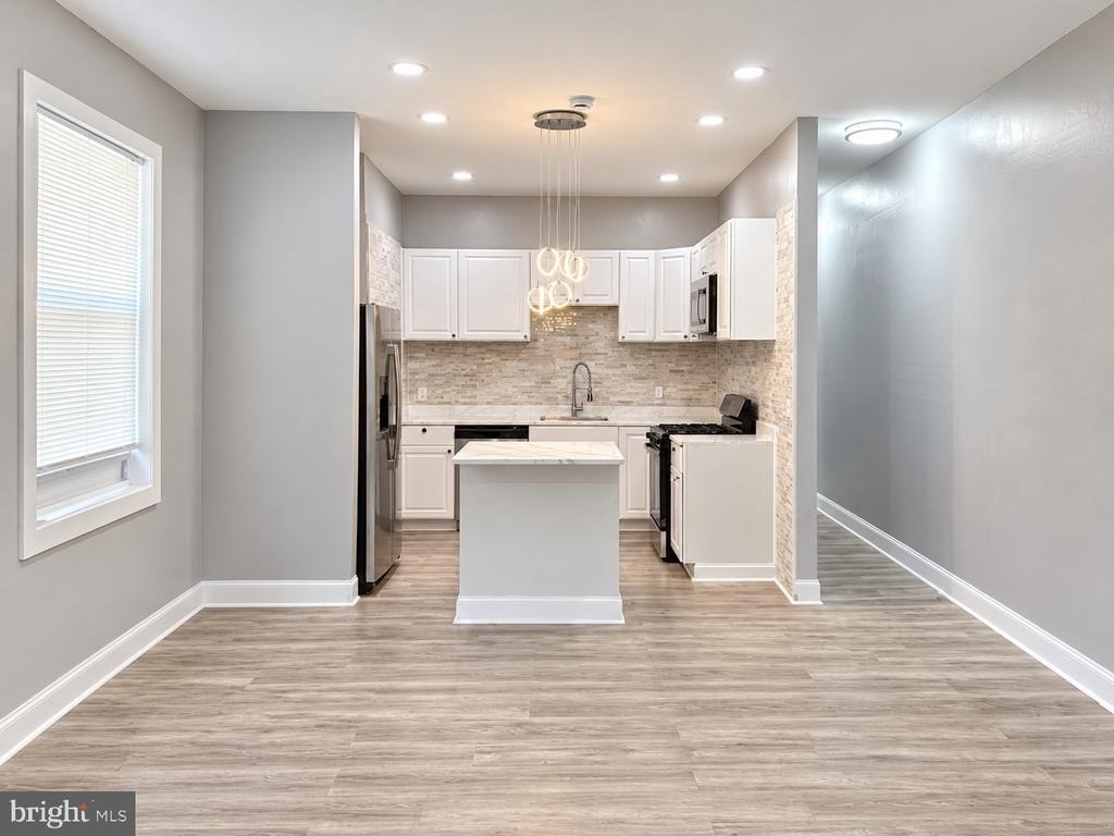 5033 Walnut Street - Photo 4