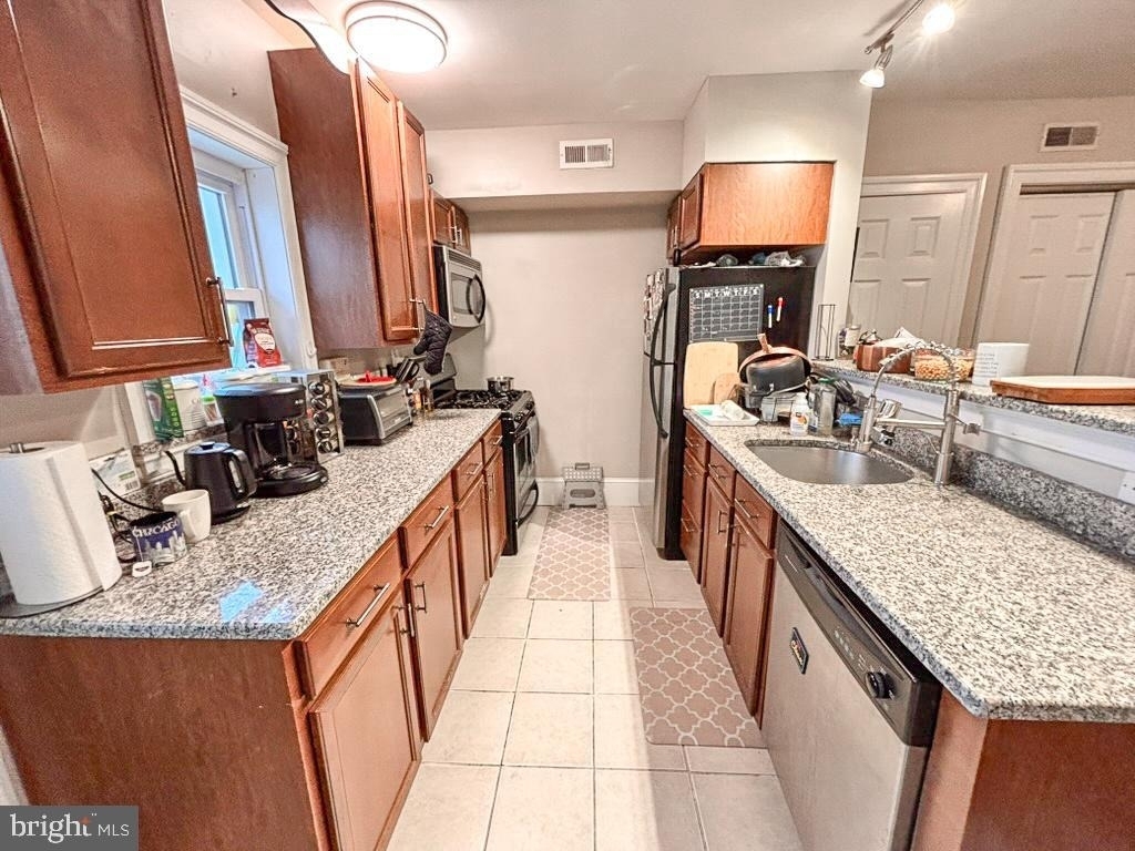 723 S Smedley Street - Photo 4