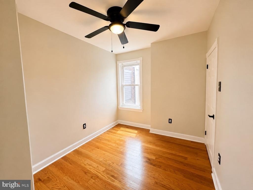 2336 Mountain Street - Photo 9