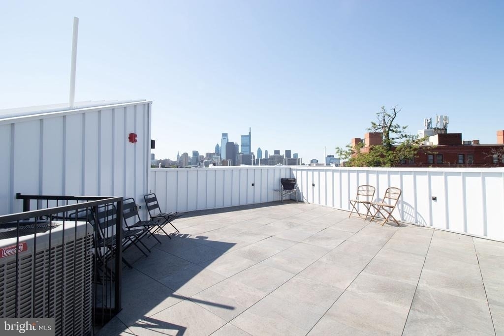 2011 Cambridge Street - Photo 17