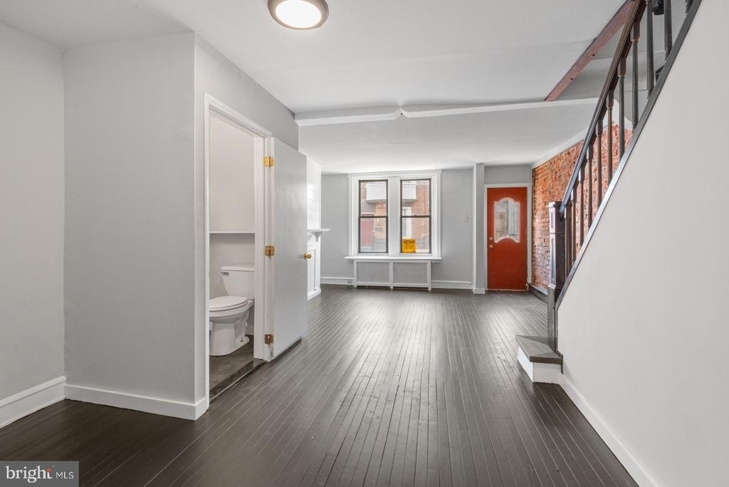 2341 Watkins Street - Photo 7