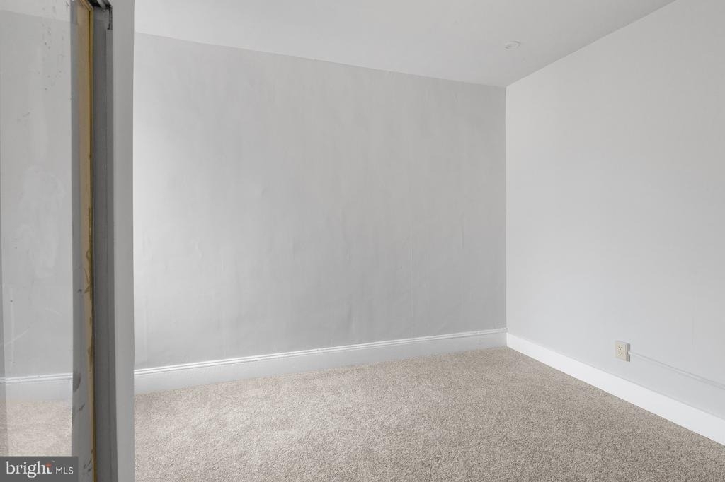 2341 Watkins Street - Photo 18