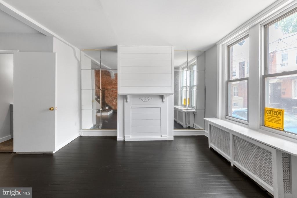 2341 Watkins Street - Photo 2